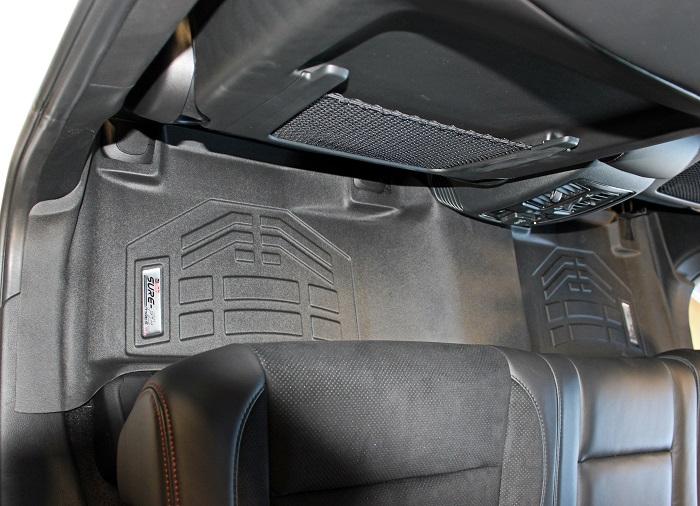 2014 Jeep Grand Cherokee Second Row Floor Mat Wade Auto