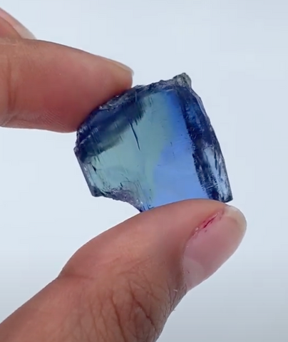 Rough Tanzanite Pleochroism