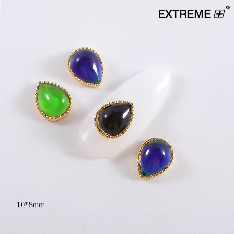 EXTREME+ 3D Cat Eye Stone - 30 PCS