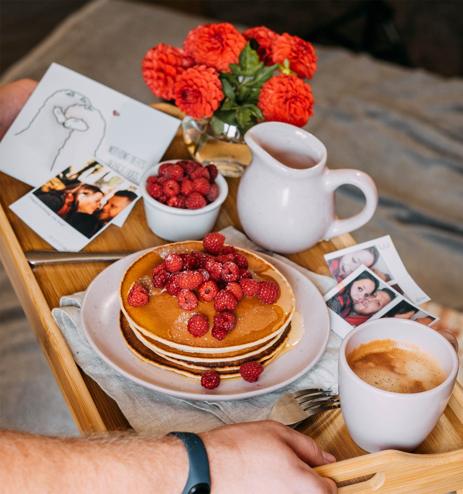 Things to do on Valentine's Day - Prepare for a breakfast in bed date