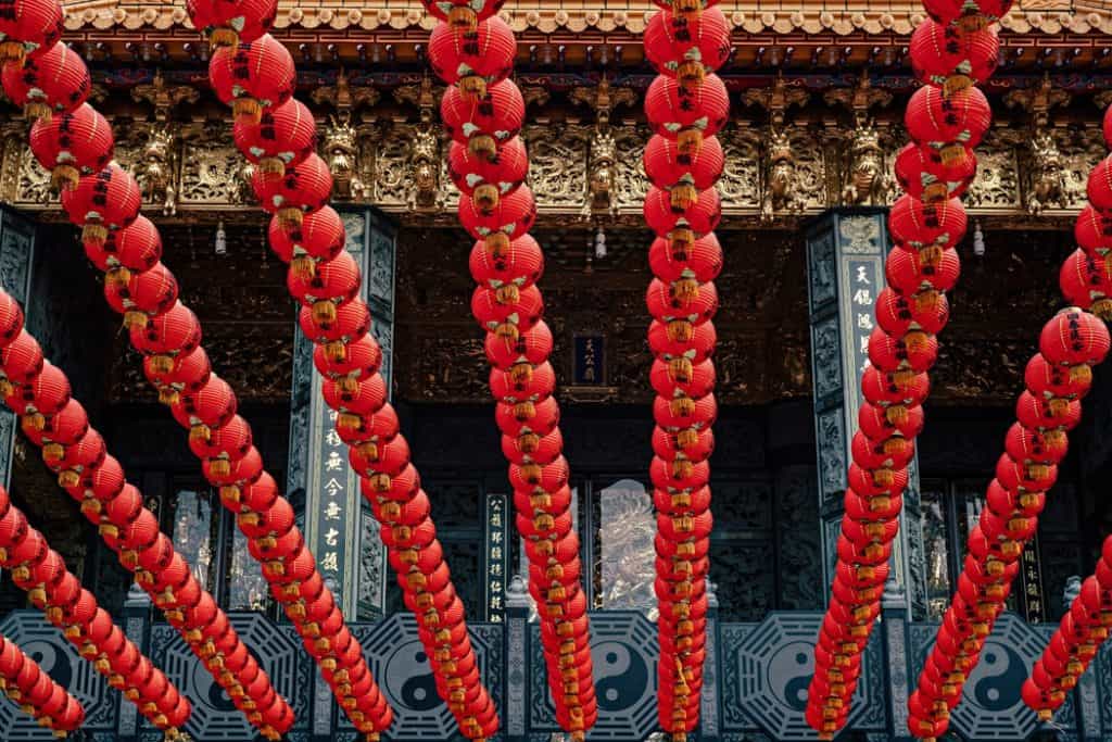 Red art - Chinese lanterns in the Temples of Kaohsiung, China
