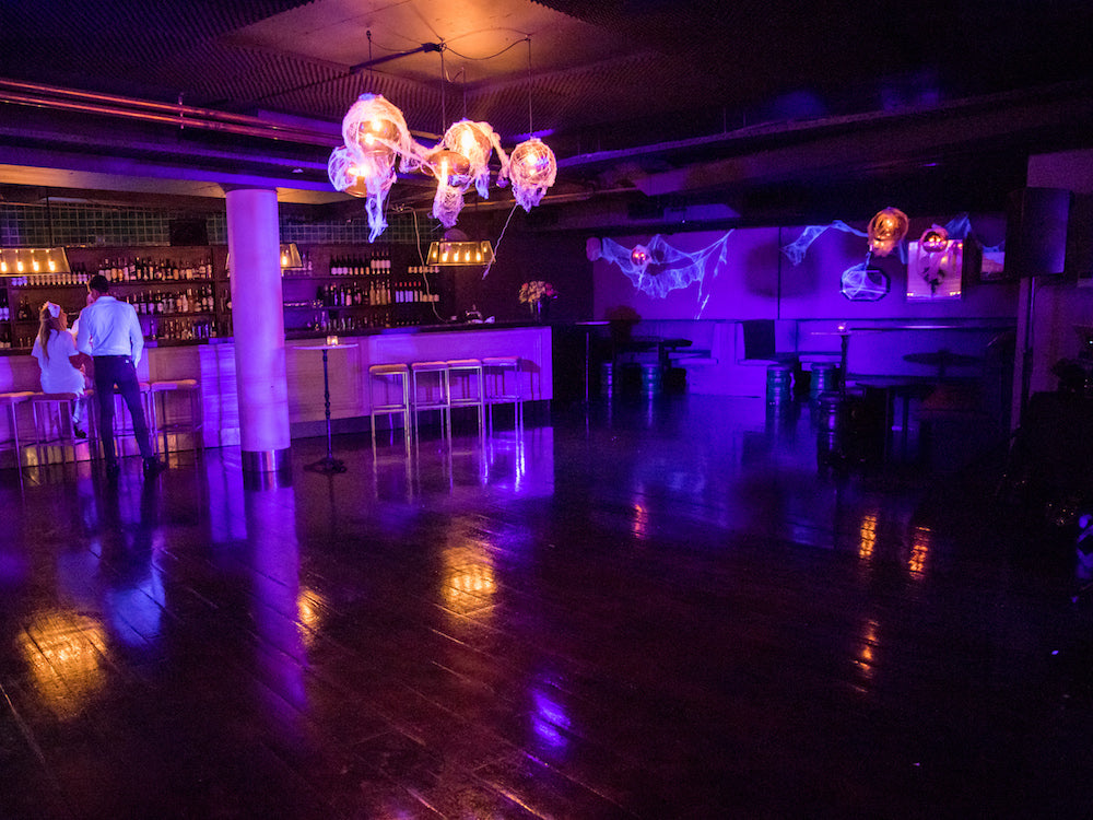 Halloween Decorations: the spooky Halloween party dance floor