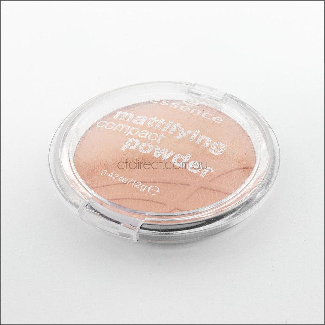 Essence Mattifying Compact Powder 01 Natural Beige 12g