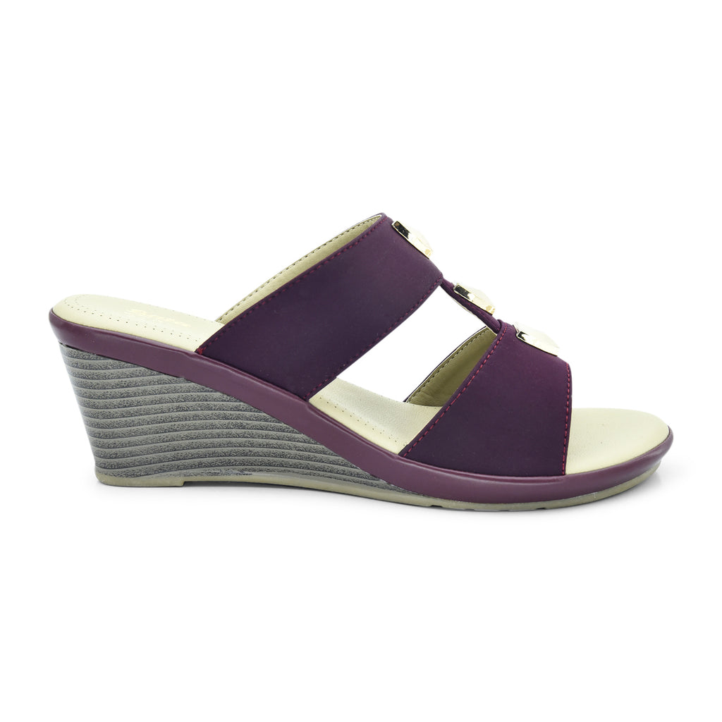 Bata Low-Heel Wedge Sandal for Women 