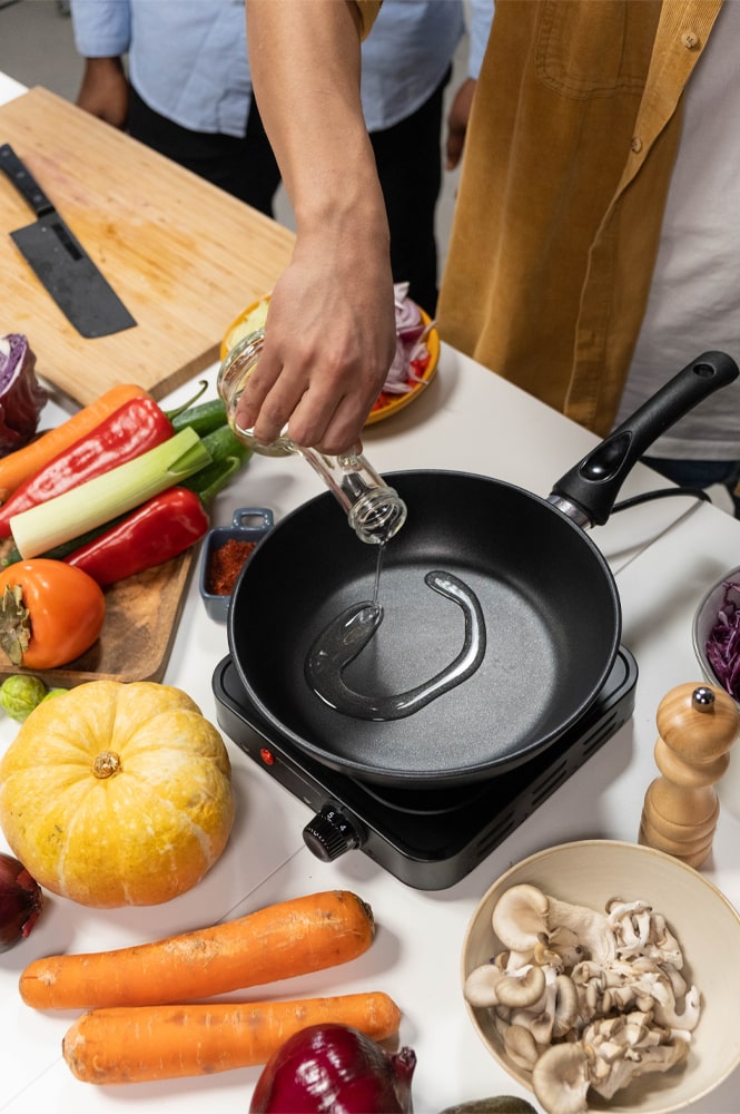 The Differences Between Cooking and Baking