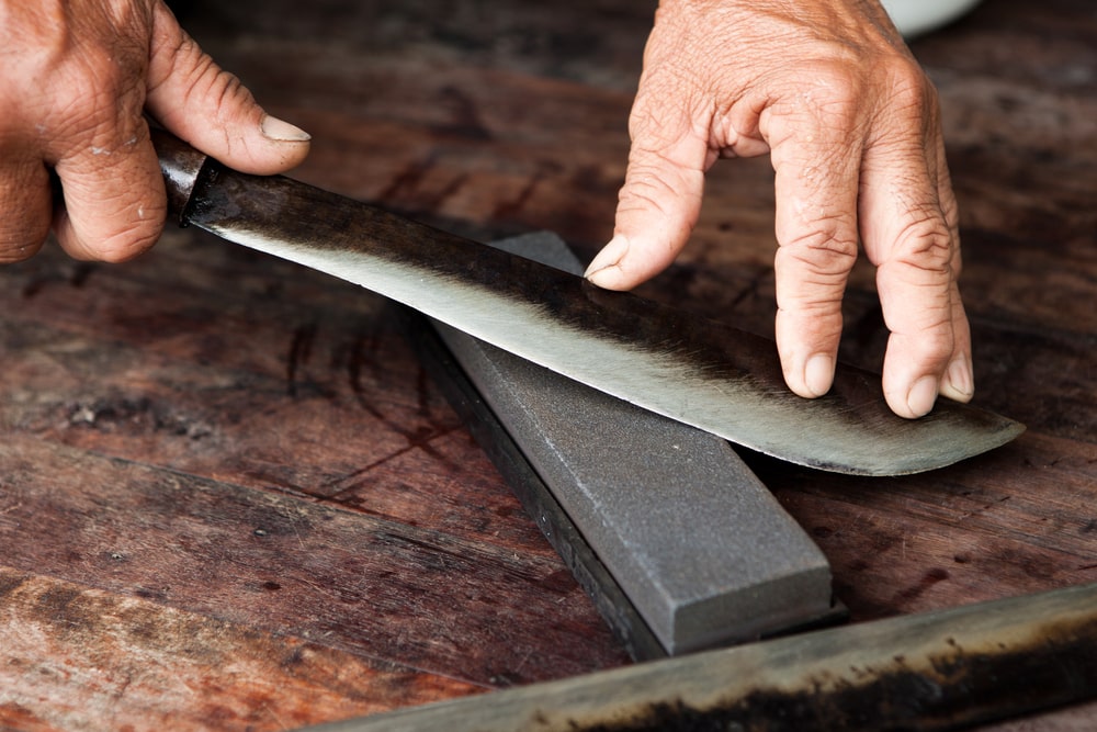 How to Hone a Knife with a Stone: A Quick Guide - Chef's Vision