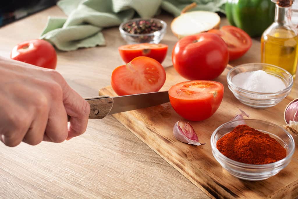 This Is Why a Tomato Knife Is Forked - Chef's Vision
