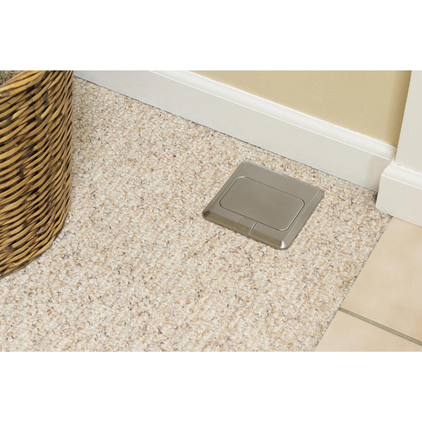 Lew Electric Pufp Sq Ss Usb Pop Up Floor Box W 15a Duplex