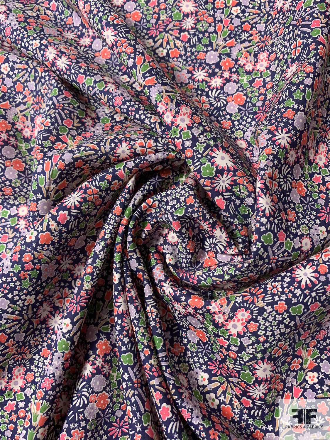 Liberty of London Ditsy Floral Printed Cotton Lawn - Navy/Multicolor ...