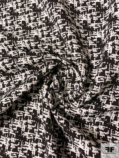 Broken Pattern Brocade - Black / Off-White