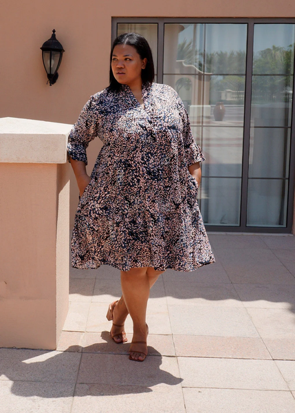 How to Choose Flattering Dress Styles for Curvy Bodies: A Complete