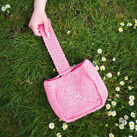Lossie Granny Square Knot Bag PDF crochet pattern and yarn bundle