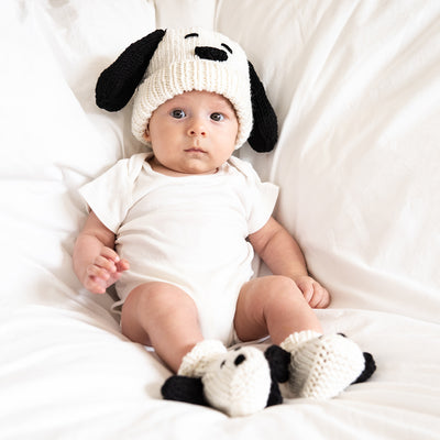 baby with hat