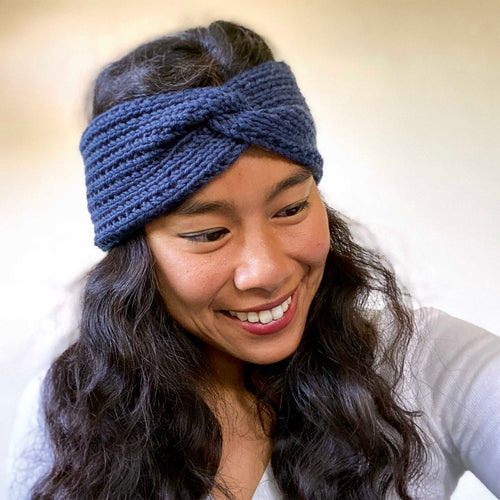 Stitch and Story Chunky Cable Headband Knitting Kit – Hipstitch