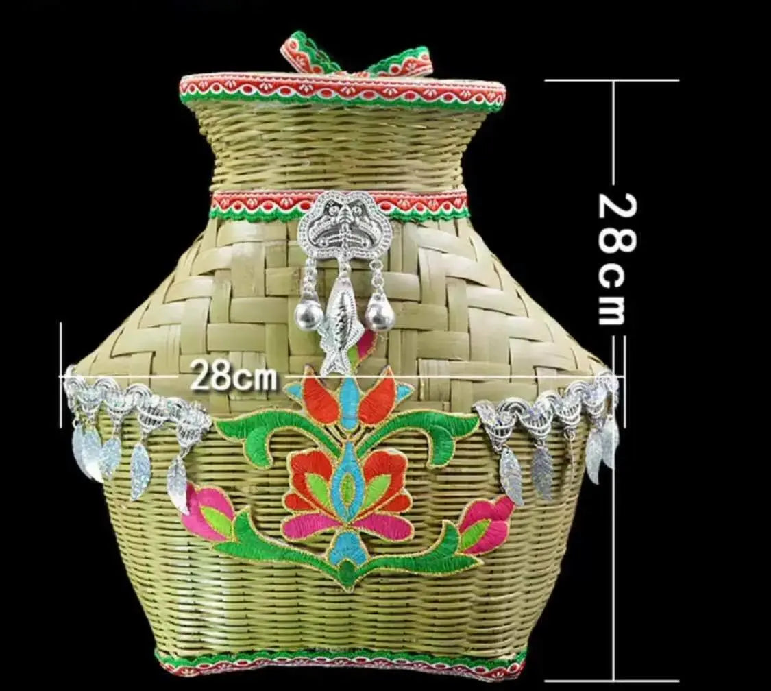 Bamboo Basket Handwoven Carrier Basket Vintage Floral Style Artwork Decoration