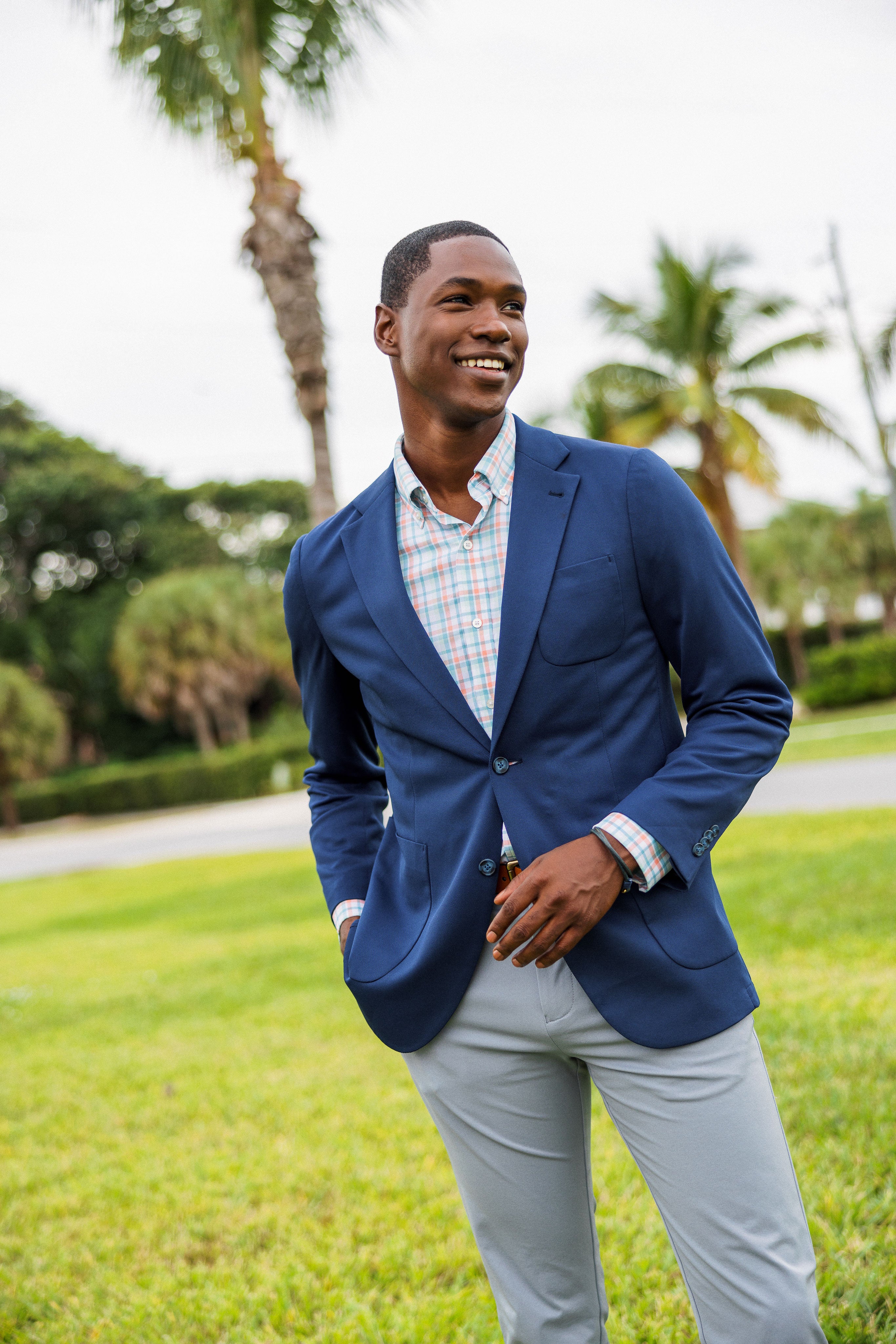 Top 10 Spring/Summer Wedding Outfit Ideas for Men - The HUB