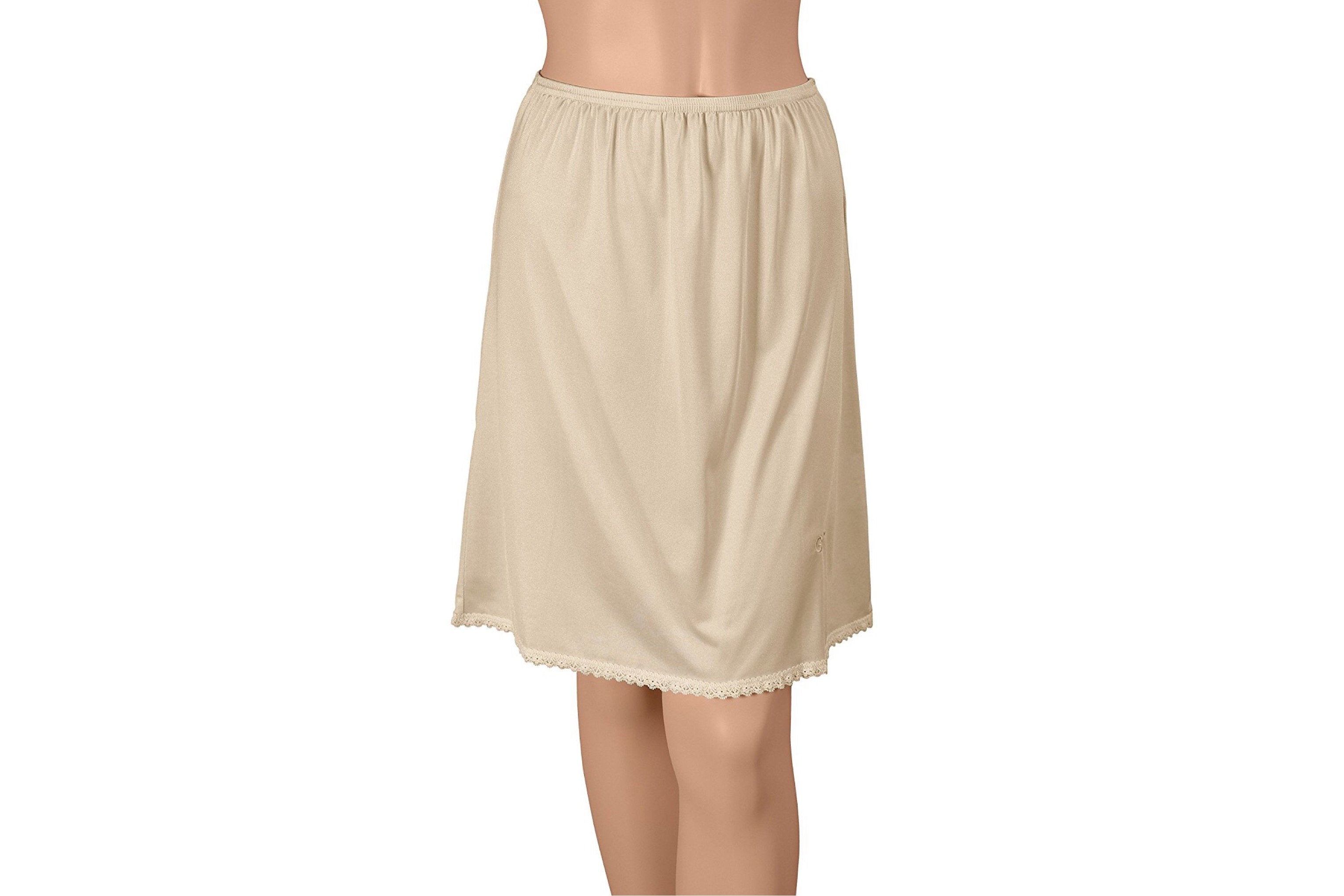 Cling-Free Half Slip with Lace - Size S to 4XL - Picture 9 of 9