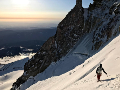 eliot glacier mt hood climbing