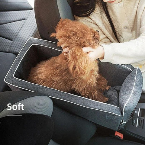 Asiento automático y cómoda cama central para perros