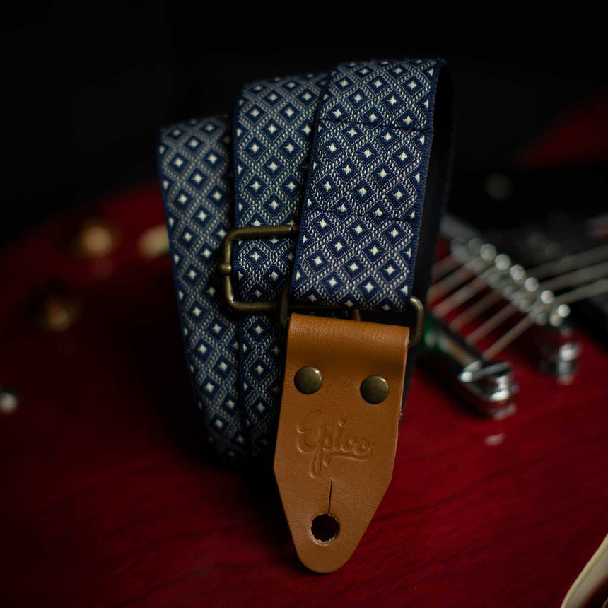 Epivo（エピヴォ） 布製ストラップ Purple Rain Retro Guitar Strap