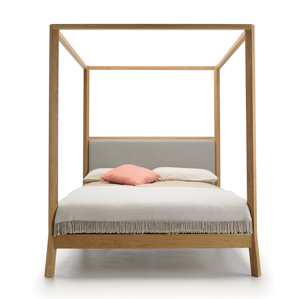 Кровать с балдахином двуспальная Минимализм
