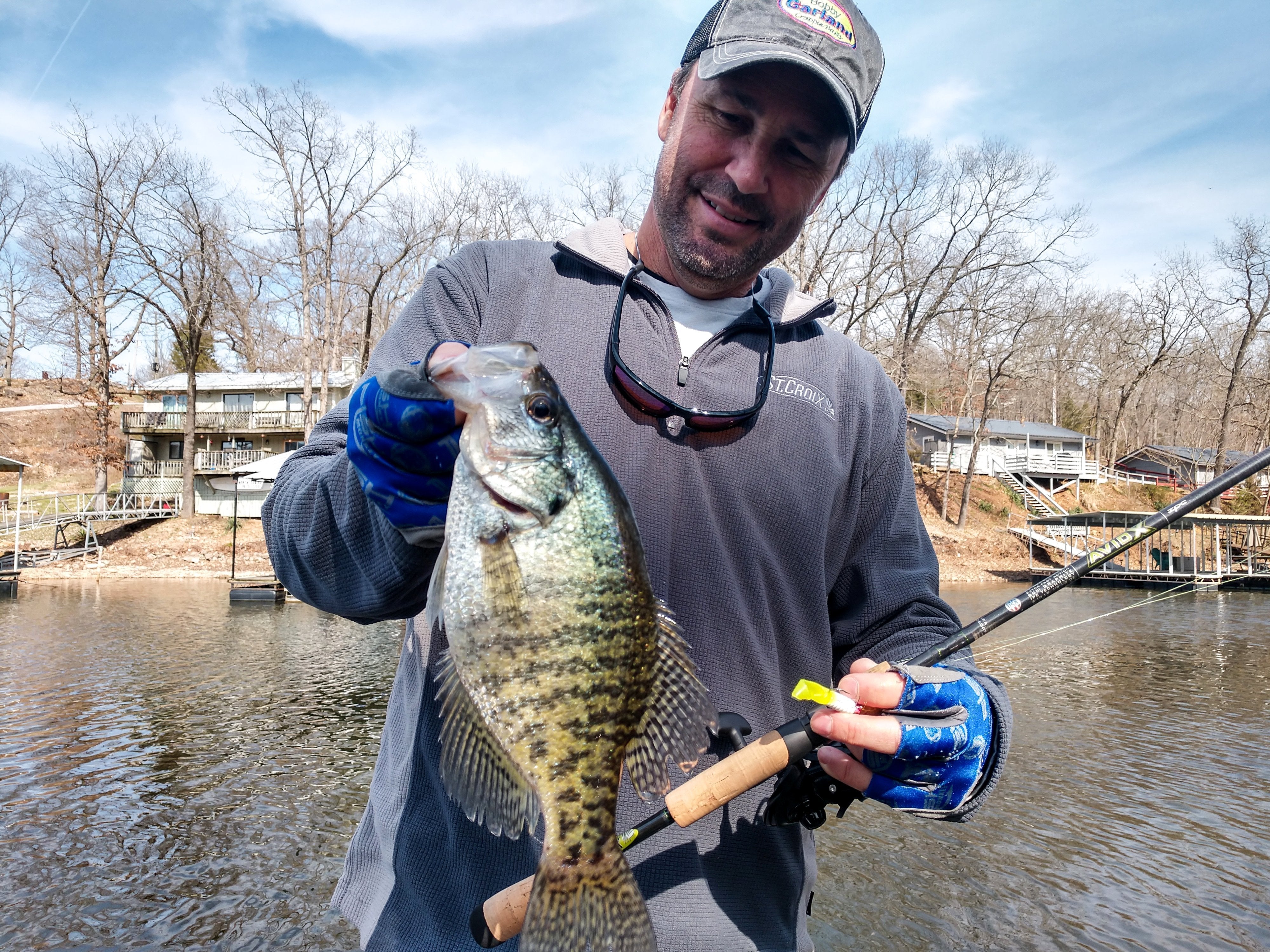 Dock Shooting Crappie (First Time!) 