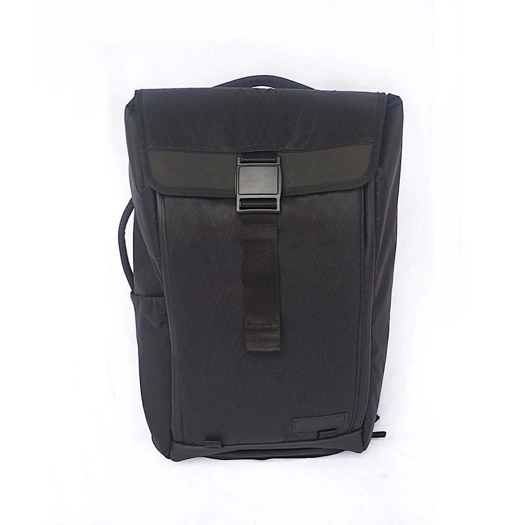 dayfarer backpack singapore