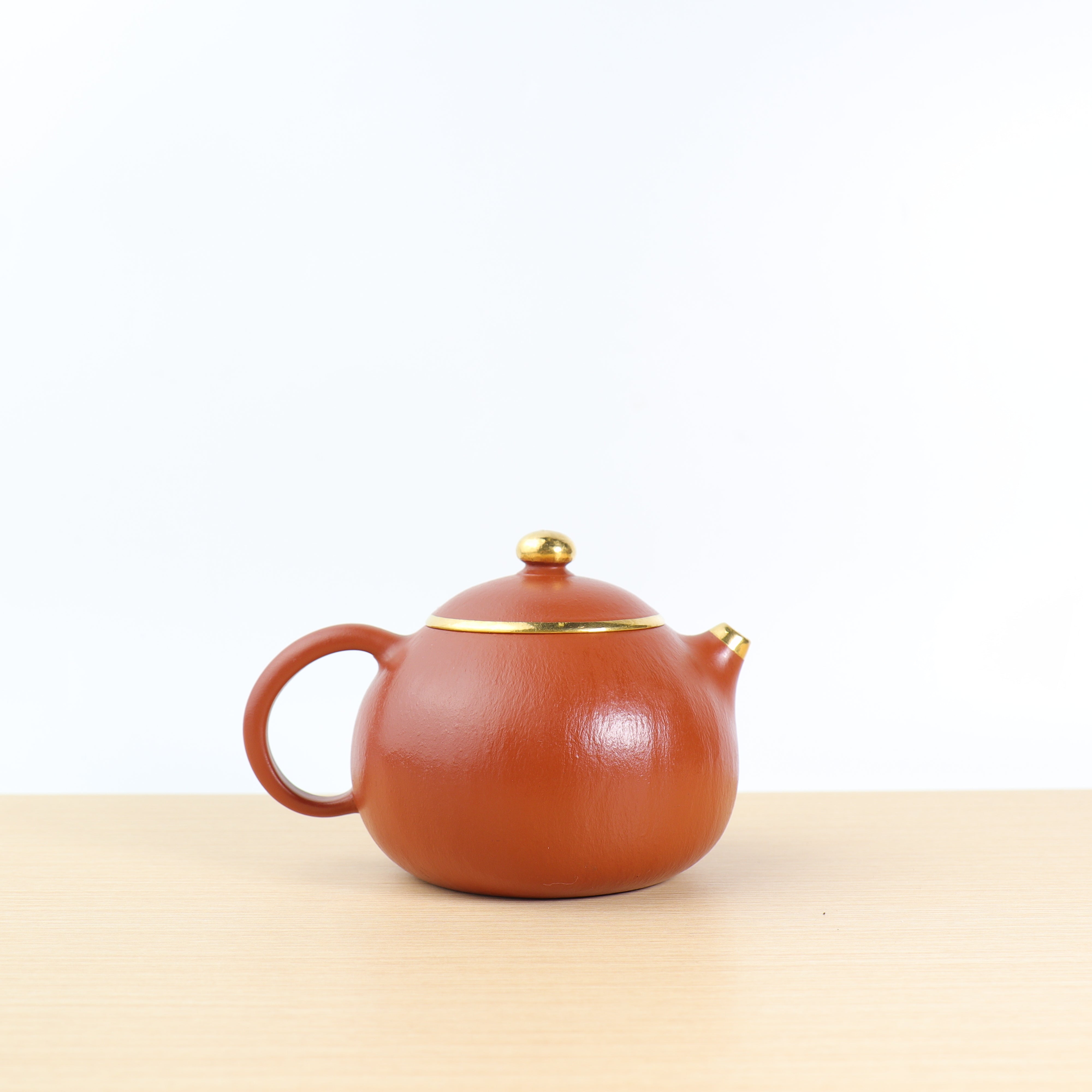 已售出）*新品*【孟臣款‧文旦】朱泥包金紫砂茶壺– Cha-Tailor Tea 