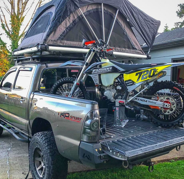 Camping Moto Truck Risk Racing
