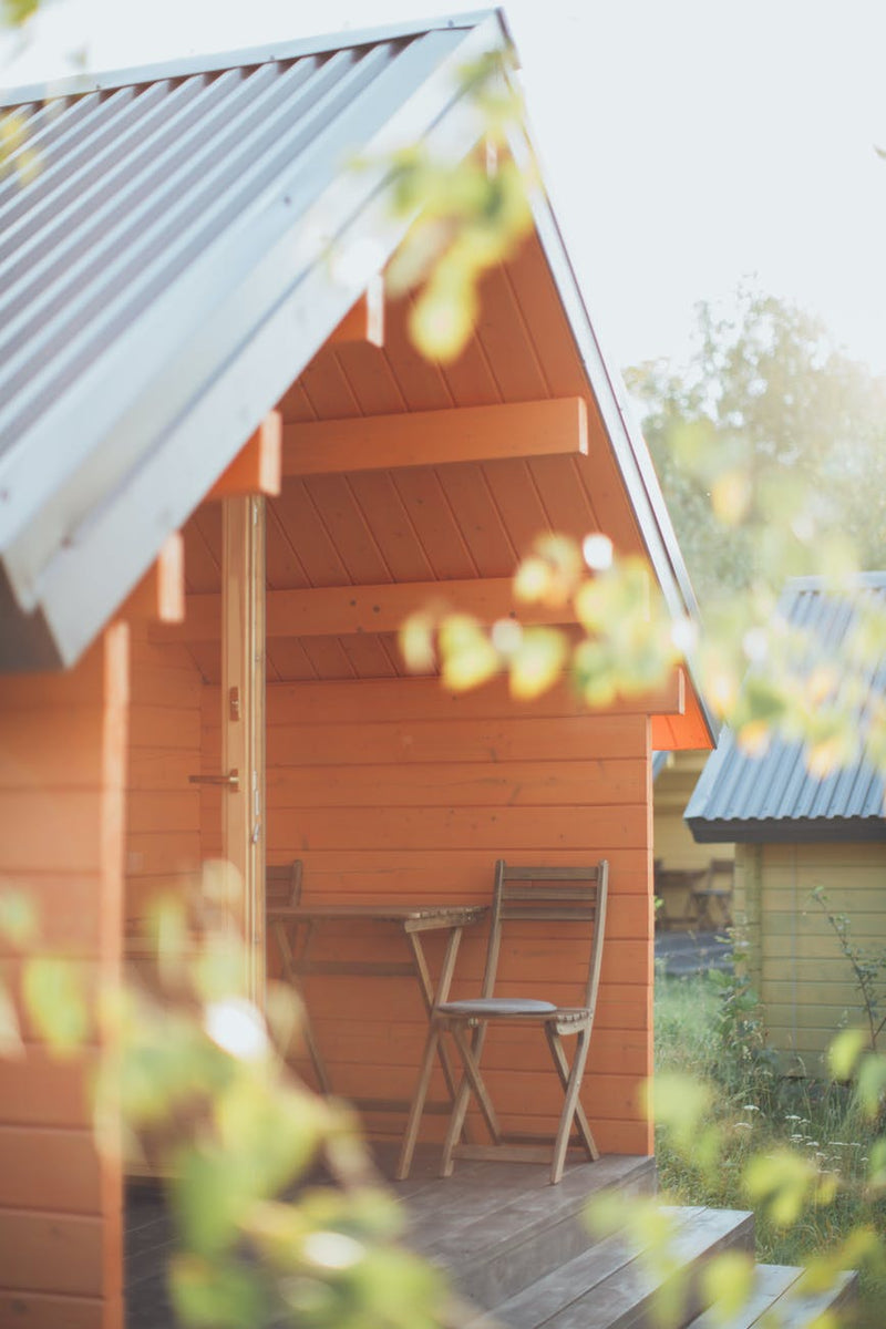 10 Amazing Ways to Decorate & Transform Your Old Garden Shed — Happy