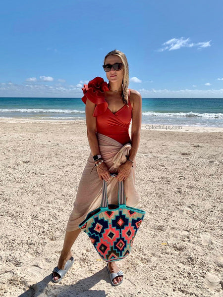 Hottest Beach Bag Trends For 2021 - Glam & Glitter