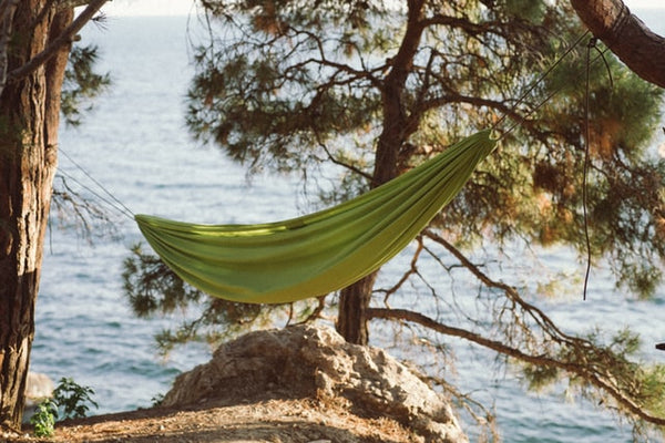 hammock camping for beginners