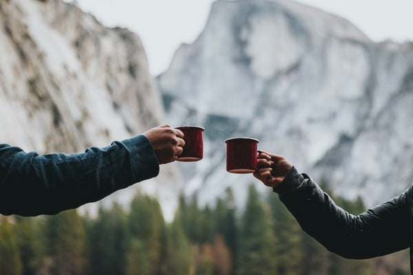 don't drink coffee in the morning if you want to prevent dehydration while hiking