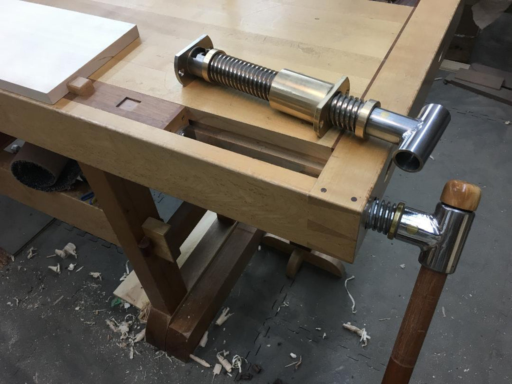 Sjoberg Adjustable Vise – RobCosman.com