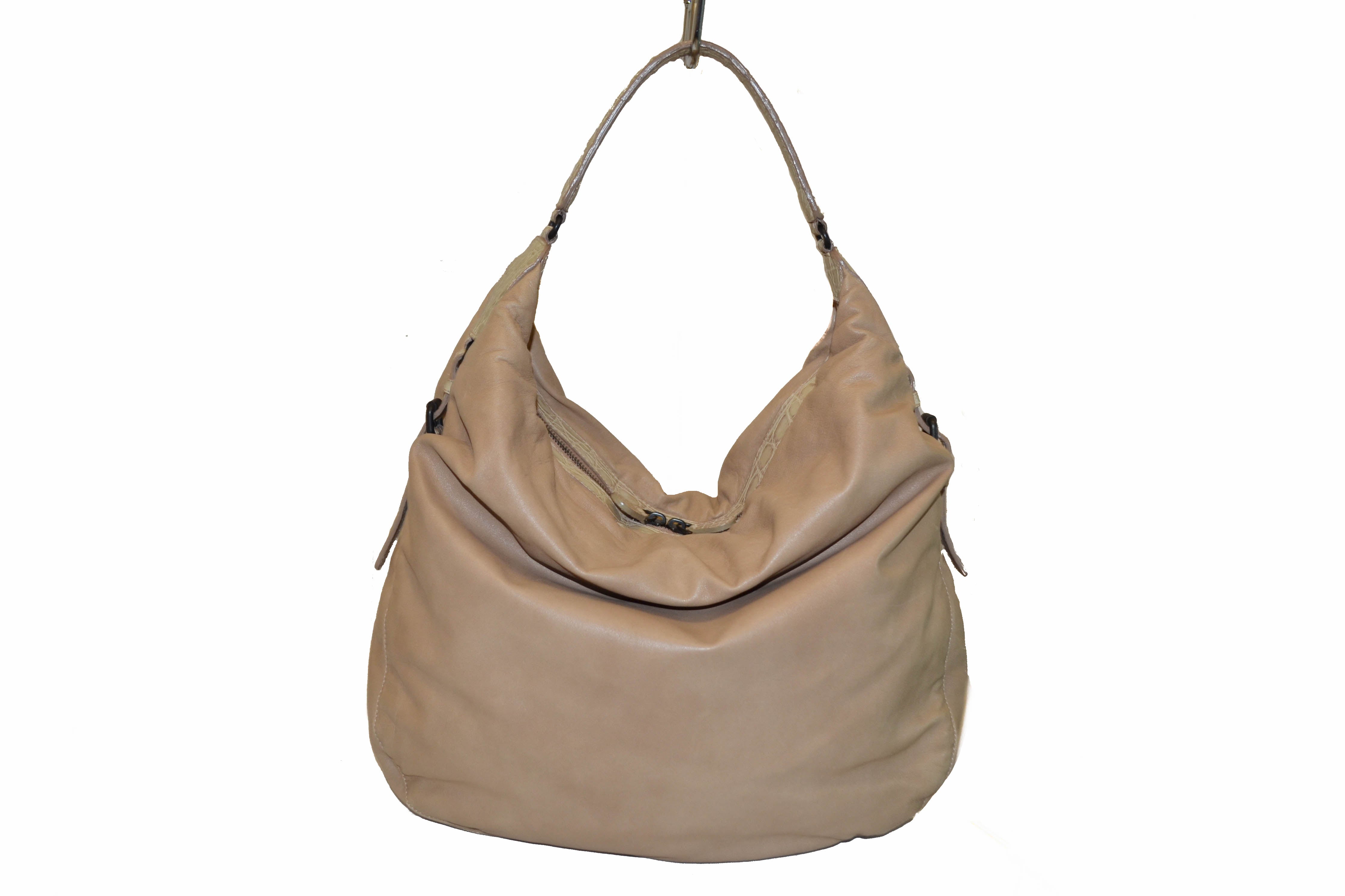 Authentic Bottega Veneta Beige Lambskin Leather Shoulder Bag – Paris ...