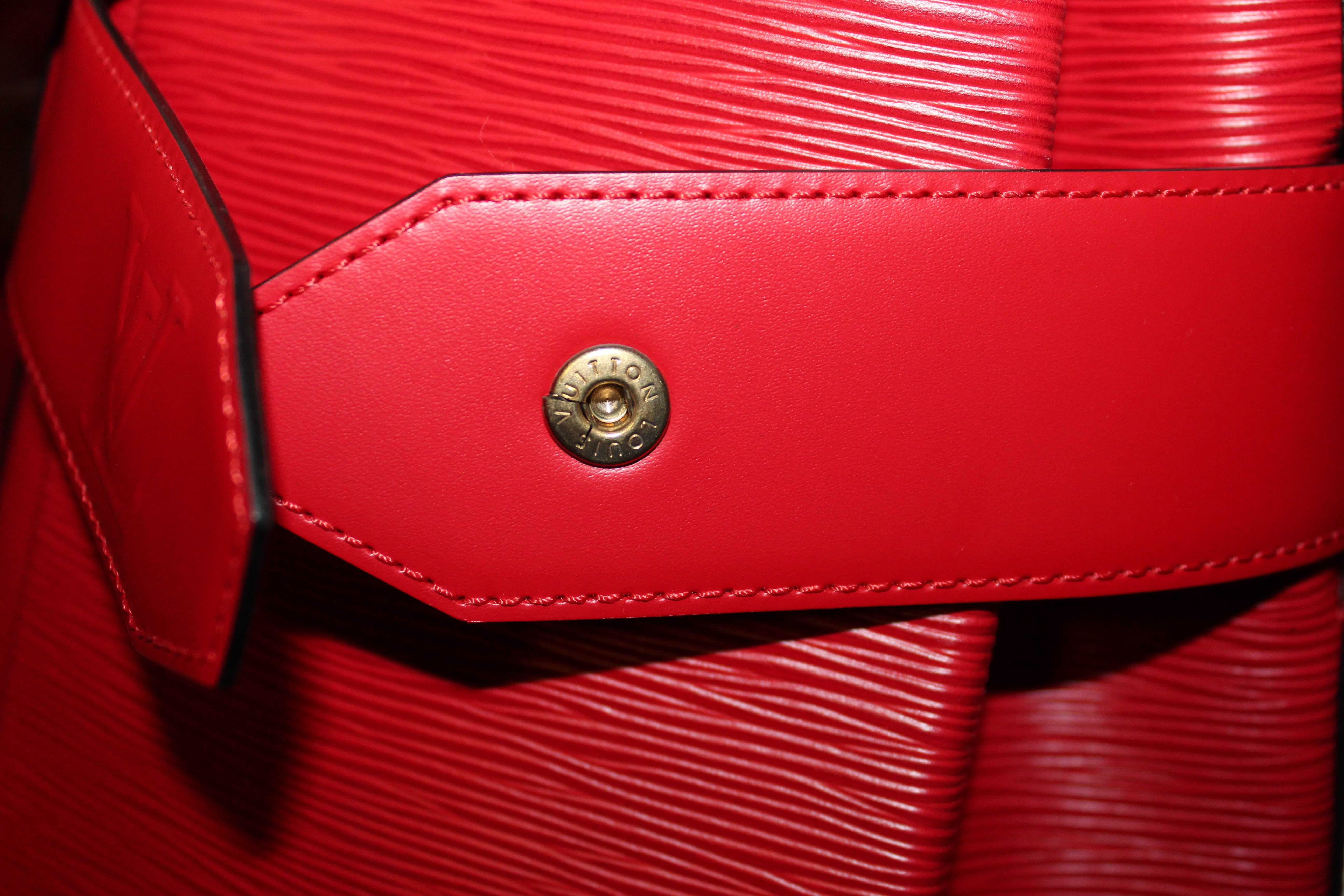 Do Louis Vuitton Bags Have Red Lininger Paul Smith 