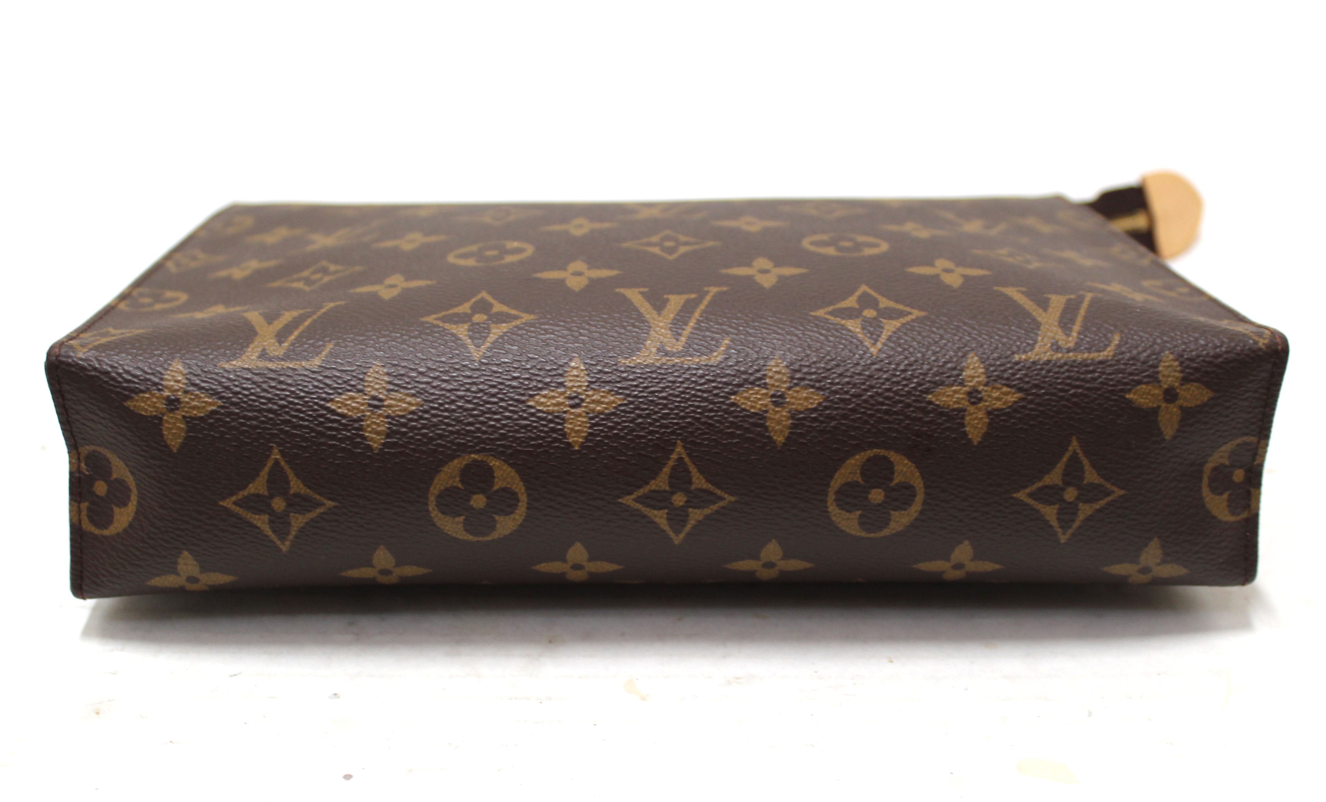 Louis Vuitton Toiletry 26 real vs fake (from fabaa) 