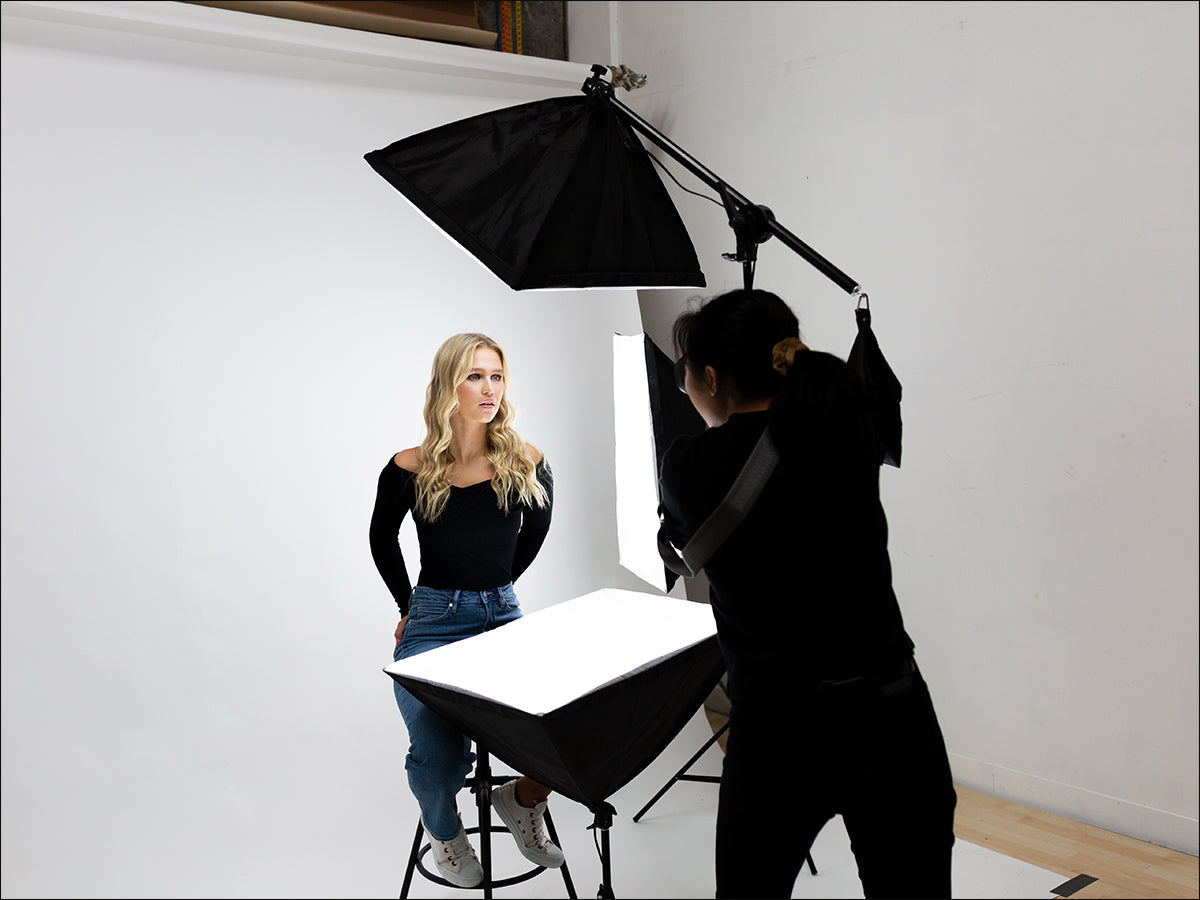 triple illuminate mate softbox lighting kit