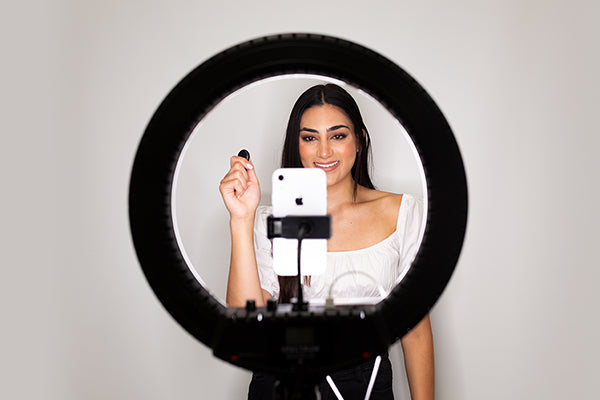 A Complete Guide to Ring Lights for Product Photography