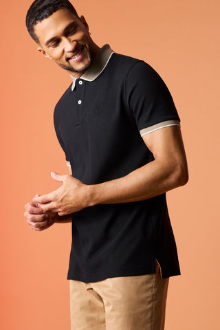 how-to-style-black-polo