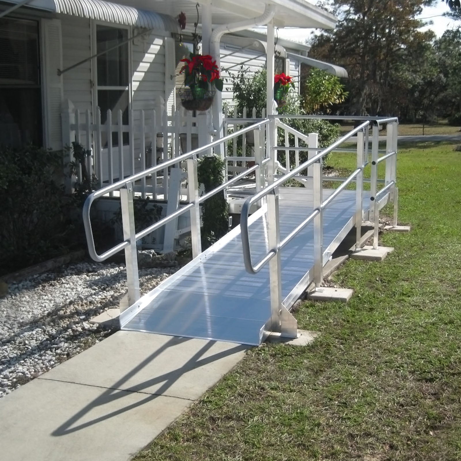 handicap railing for ramp