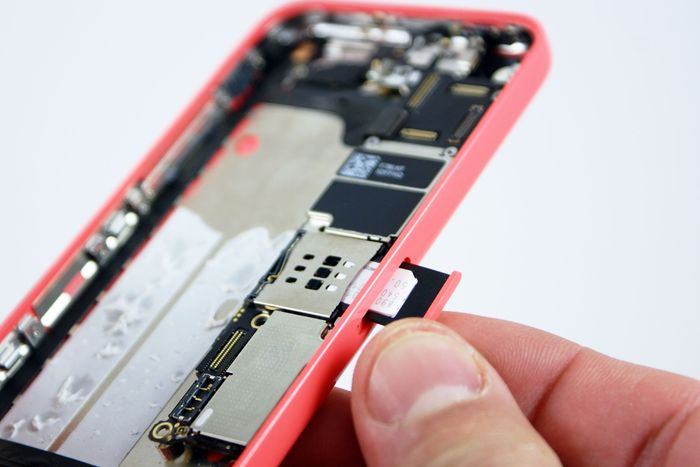 iphone5cteardown17.jpg