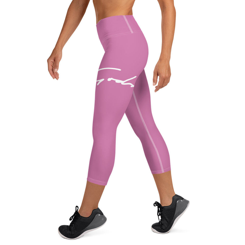 Signature Logo Yoga Capri Leggings – GODSON