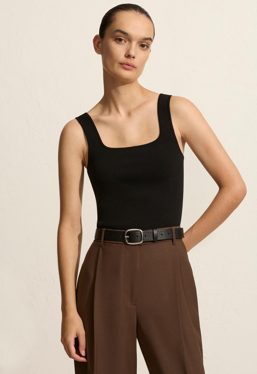 Relaxed Tailored Pleat Trouser - Coffee