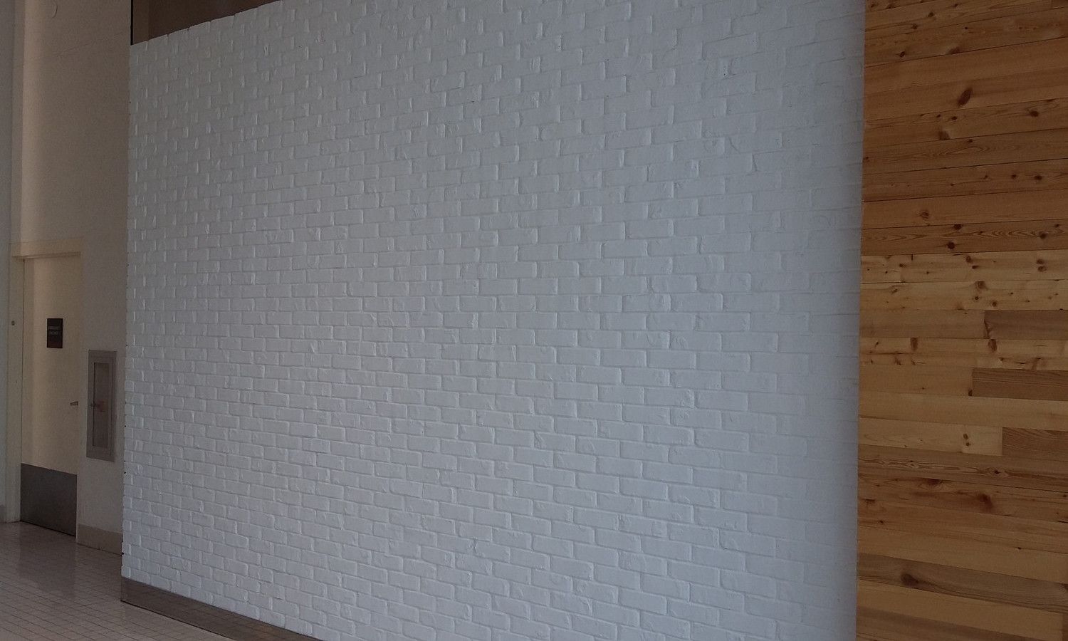 CHICAGO STYLE BRICK VENEERS PURE WHITE COLOR Make Your Home Decor Ar   Brick Veneer White 1024x1024@2x 