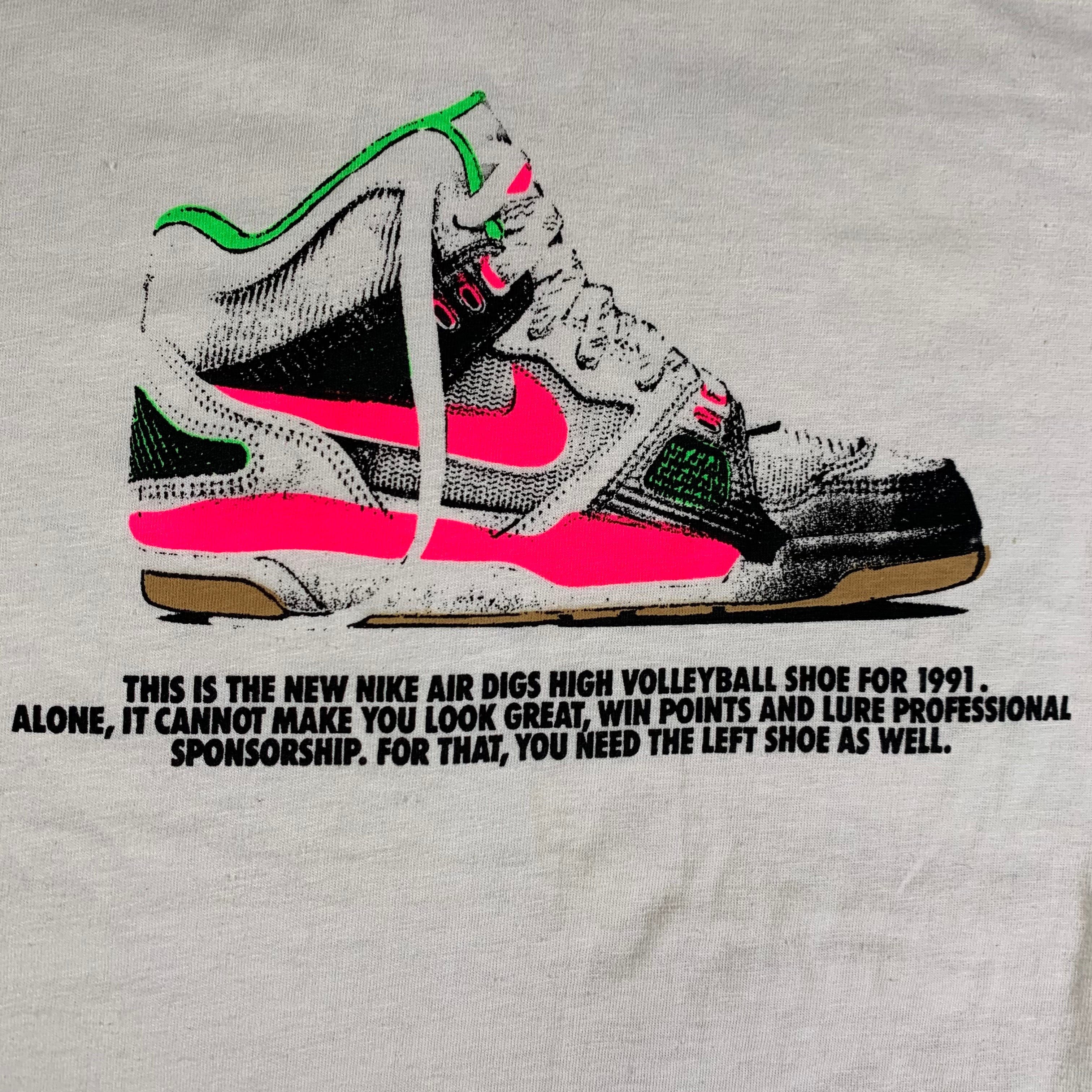 Vintage Nike Air Digs "Volleyball Shoe" T-Shirt |