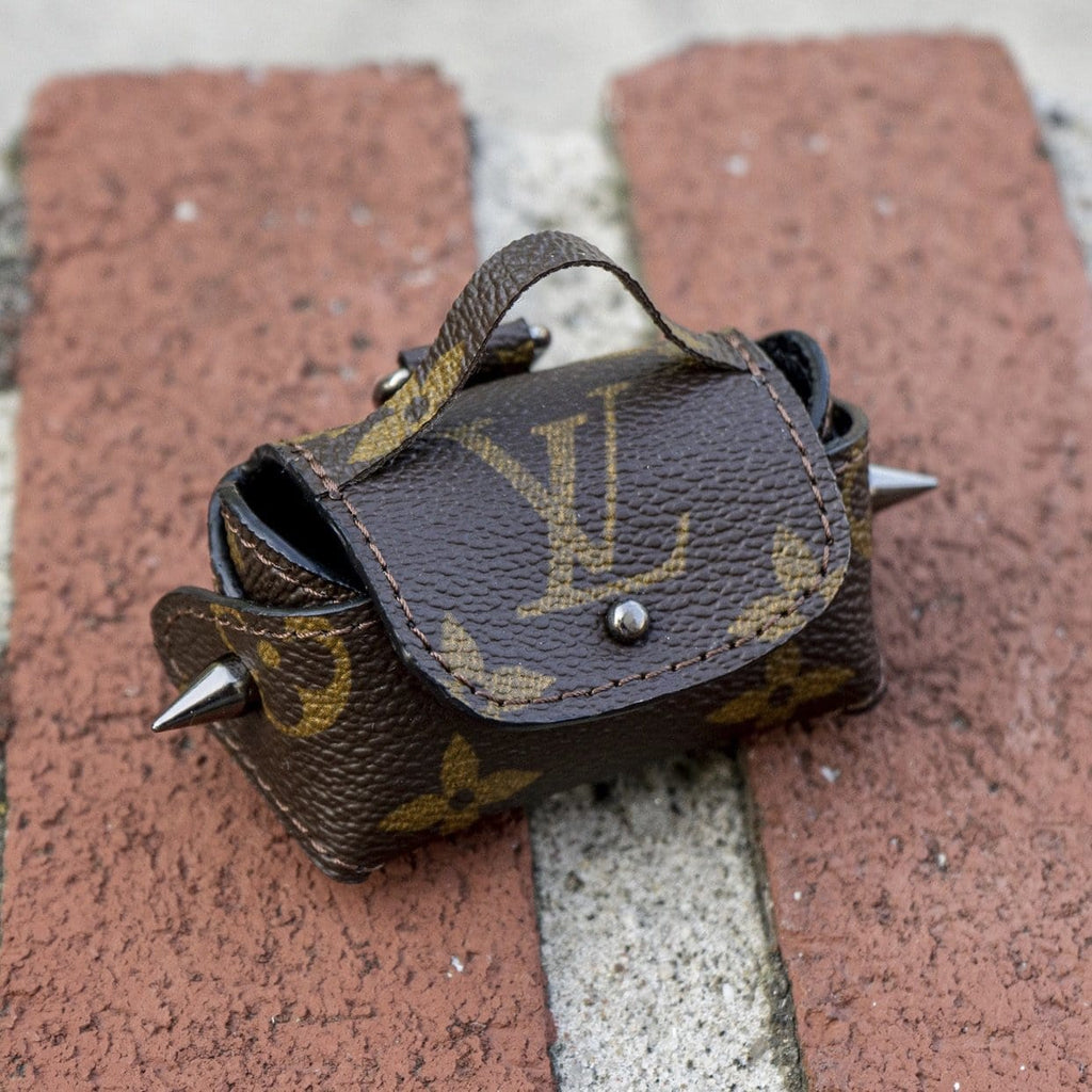 Louis Vuitton Monogram Keychain Case – CustomizerDepot