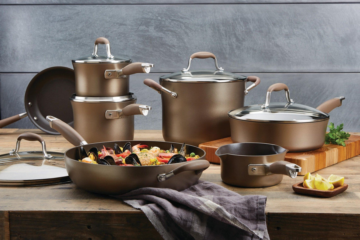 Anolon Advanced 12pc Hard Anodized Cookware Set – Meyer Canada