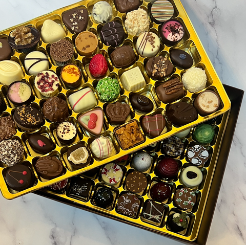 maple-luxury-96-box-of-chocolates