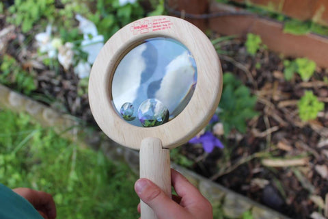 bigjigs wooden magnifying glass maple